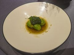金蒜黑醋牛油果-狮王府淮扬菜(万象城店)