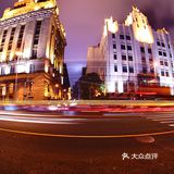 夜晚的时候它也是热闹非凡  深夜也有寂静