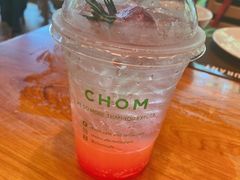 -Chom Cafe and Restaurant