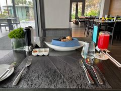 -蔚蓝阁餐厅·Brunch·牛排·威士忌·红酒
