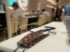 -左庭右院鲜牛肉火锅(金山万达店)
