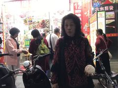 -始于2011柳周农家菜沙田柚美食店(东大街店)