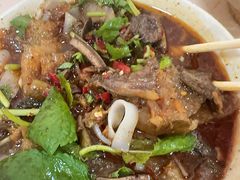 -铭记嘎洒生态鳝鱼(迎春街店)