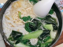 -灵芝妹子海鲜米线(凯德和平广场店)