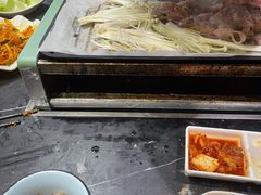 -老东北烤肉(金山店)