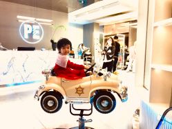 -PE SALON