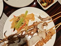 -广州万富希尔顿酒店·感趣自助餐厅·金秋蟹宴生蚝海鲜刺身