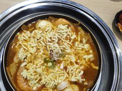 -三清洞摩西韩式年糕火锅(威高广场店)