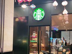 -星巴克(杭州湖滨银泰E区店)