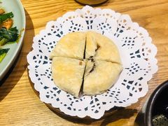 现烤鲜花饼-麦麦山云南菜(复地活力城店)