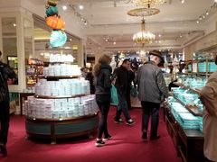 -The Diamond Jubilee Tea Salon at Fortnum & Mason