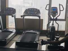 -越·健身工作室(华尔兹广场写字楼B栋店)