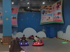 -蓝精灵乐园·世茂精灵之城主题乐园