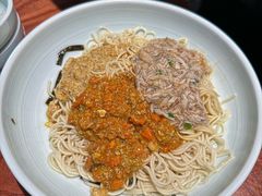 -裕兴记•蟹黄面馆(人民广场店)