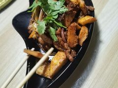 馕丁炒肉-马黑哥椒麻鸡(清江山水店)