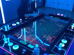 -世代星球·保龄球·镭战真人CS·团建(杨浦店)