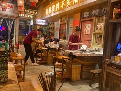 -旧街市鲜货老火锅(大光路店)