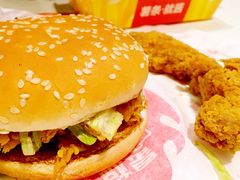 -麦当劳(杭州西湖银泰百货店)