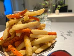 -春树下·树屋花房西餐厅(罍街AS1980店)