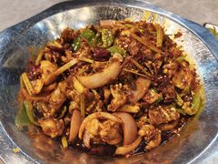 -休记光头香辣蟹干锅店(衣冠庙店)