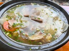牦牛肉炖萝卜-燃木齐藏餐厅(八宿店)
