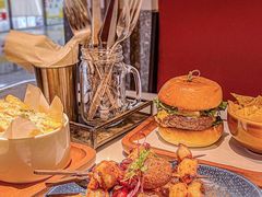 -阿妮叶李(光谷世界城店)