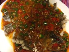 -香巴拉云南餐厅(华莱坞店)