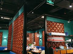 -URBAN REVIVO(荟聚中心店)
