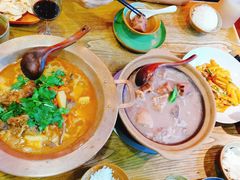 -吃饭皇帝大土家民族菜(正大广场店)