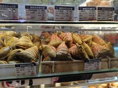 -白玉兰食品甜凤店(合生汇店)