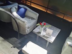 -穹六人间 people 6(岳阳路店)