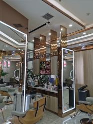 -Meng Lang 梦郎白金店