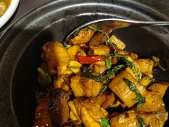 三杯鸡-鹿港小镇(金虹桥国际中心店)