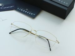 -目艮眼镜SHOWROOM(品牌集合店)