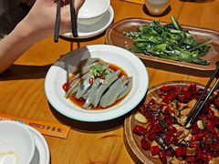 -隔壁老王·家常云南菜(花巷店)