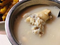 雪豆蹄花-吴氏蹄花