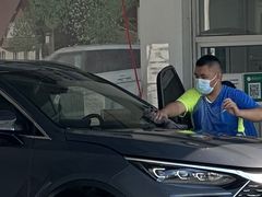 -喜憨儿洗车中心(梅林店)