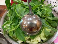 大白菜-黄利砖万峰林布依特色酸笋牛肉馆