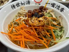 -牛一嘴·兰州牛肉面·大盘鸡(财富中心店)