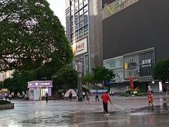 -观音桥步行街