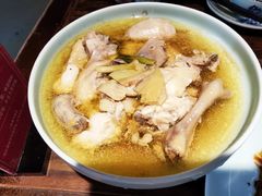 花雕酒蒸东山土鸡-鱼食饭稻·苏浙土菜17年老馆子(平江路店)