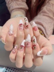 -丽心自助美甲美睫