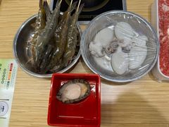 -杨老板·海鲜集市火锅·鲜切牛肉(中防万宝店)