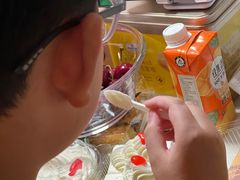 -红宝石·鲜奶小方·海派西点房(金杨店)