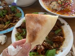 -美顺香食府鱼头老店(雪野湖店)