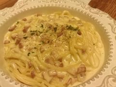 -玛格萝妮比萨屋(陆家浜路店)