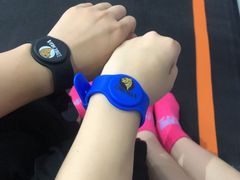 -嘿哟动霸CHUA·新潮玩运动娱乐中心·蹦床滑冰团建乐园