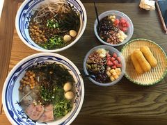 -胡大怪手工酸辣粉(安亭店)