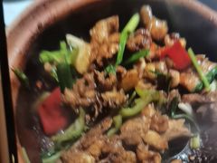 -八府香鸭·啫啫煲(华山路店)