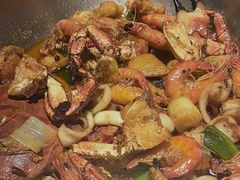 -七欣天香辣蟹火锅(万达广场店)